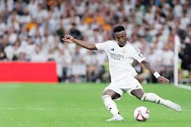 违规使用球员致亚冠出局，广岛三箭技术总监宣布辞职.